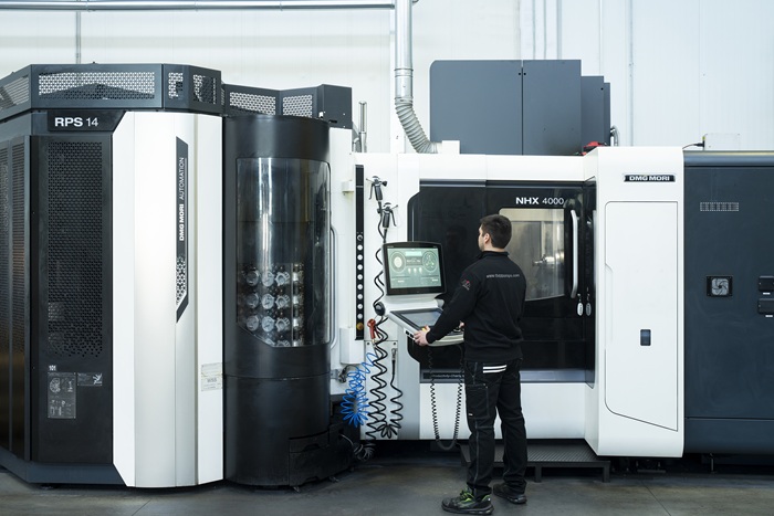 CNC machining of DVP vacuum pump components